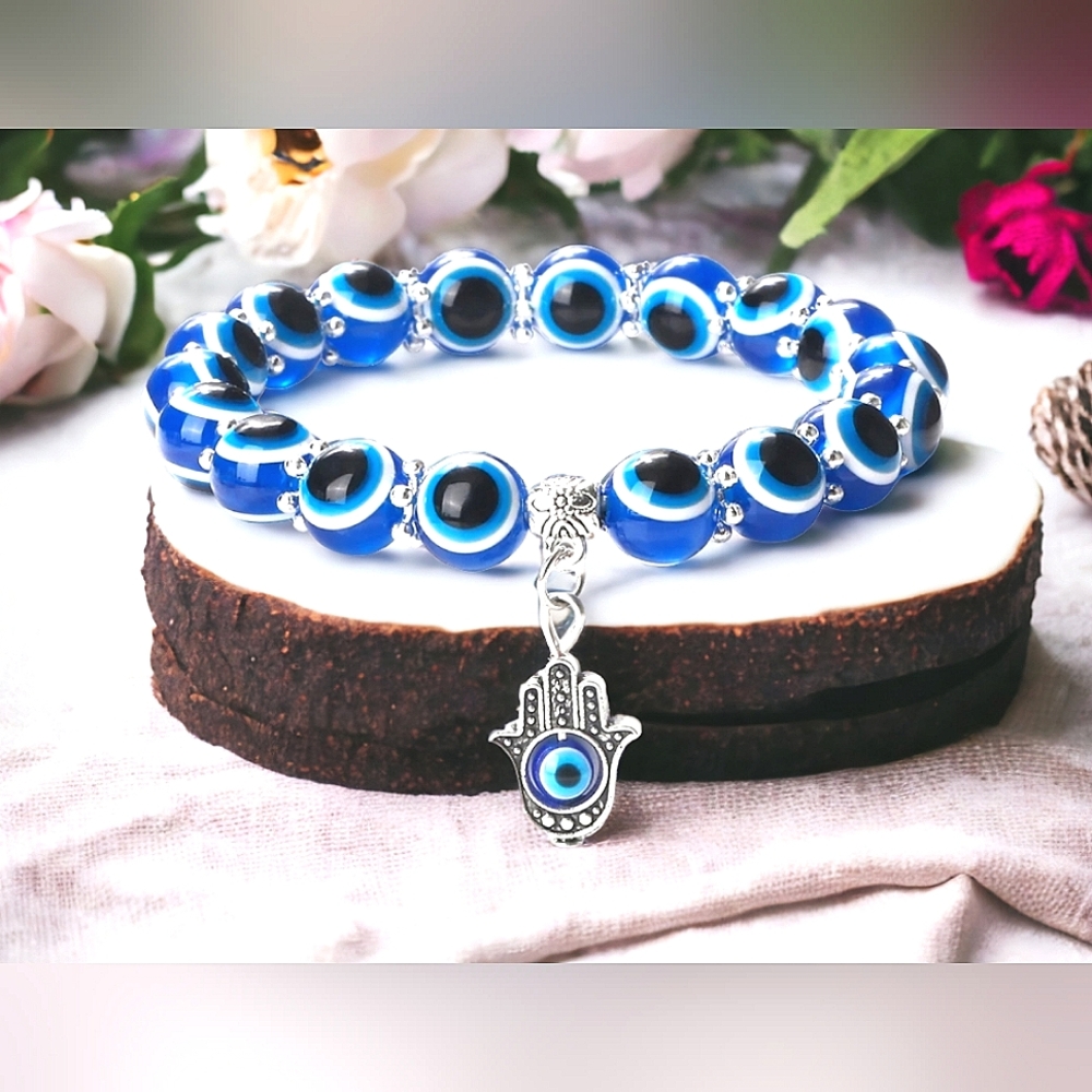Silver all seeing eye hand elastic charm bracelet